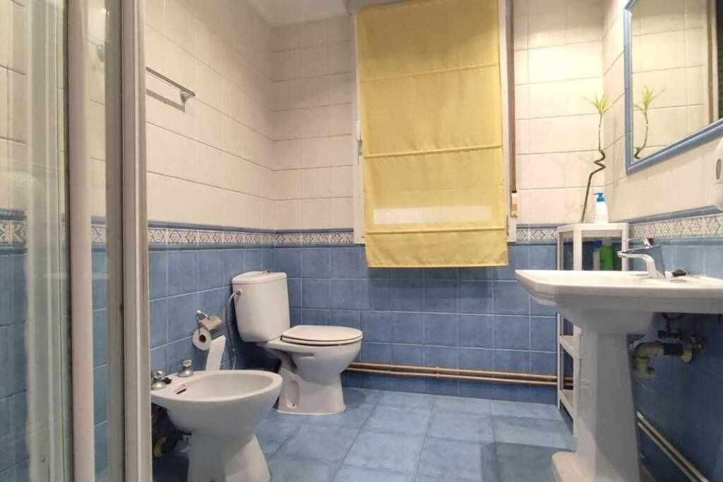 Fliphouse Rooms Pension بلباو الغرفة الصورة
